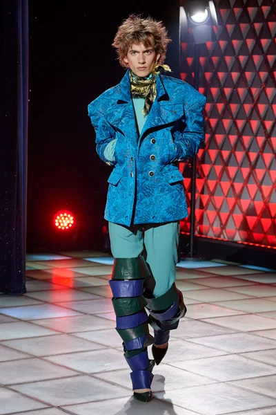 Look 59